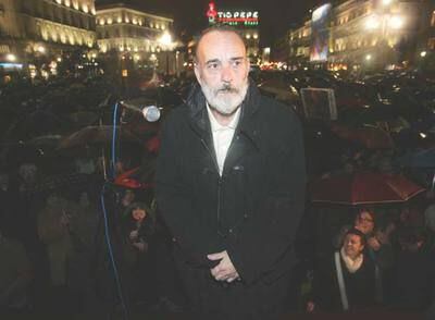 El doctor Luis Montes, en el escenario instalado en la Puerta del Sol.