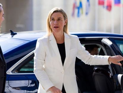 La alta representante para la política exterior de la UE, Federica Mogherini, este lunes en Luxemburgo.