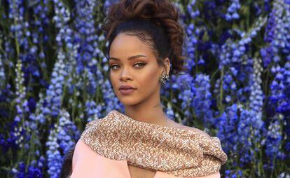 Rihanna, en el desfile de Christian Dior en Paris.