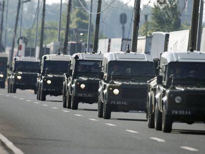 Un convoy de la Fuerza de Respuesta de Muy Alta Disponibilidad de la OTAN, en Giurgiu (Ruman&iacute;a).