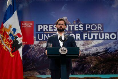 El presidente de Chile, Gabriel Boric, durante la rueda de prensa tras los resultados.