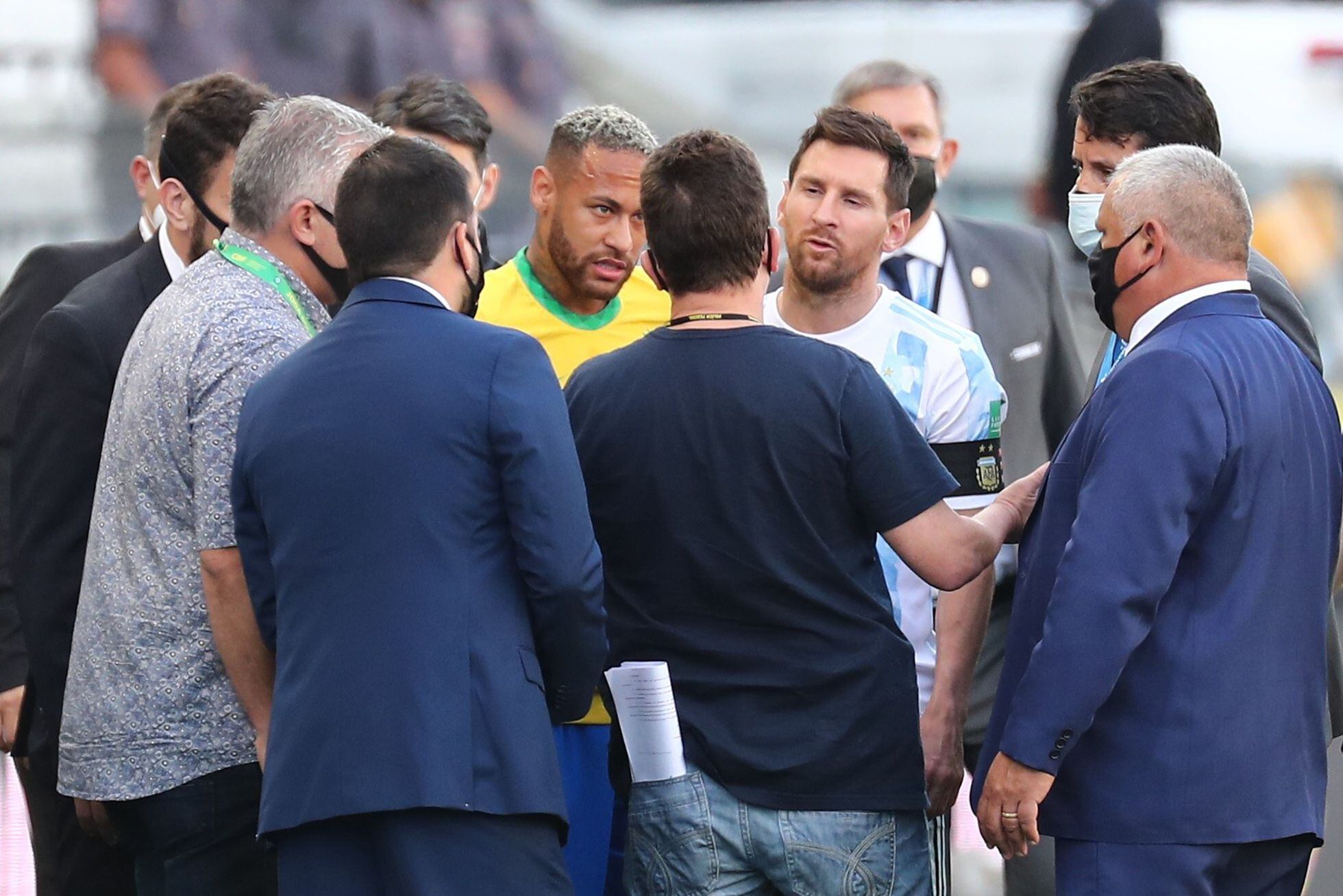 El Brasil-Argentina, suspendido por el incumplimiento del protocolo  sanitario de varios jugadores | Deportes | EL PAÍS