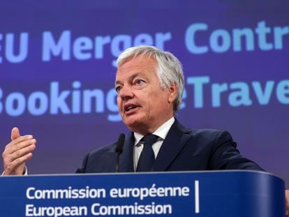 El comisario interino de Competencia de la UE, Didier Reynders, durante la rueda de prensa para explicar el veto a la fusión
