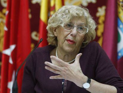 La alcaldesa Manuela Carmena en el Ayuntamiento de Madrid. 