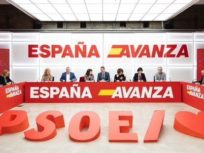 Reunión del comité ejecutivo del PSOE, este lunes, en la sede del partido en la calle Ferraz, en Madrid.