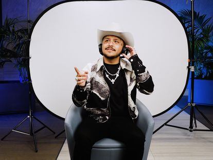 Christian Nodal: “En casa no me perdonan que me gusten los corridos tumbados”