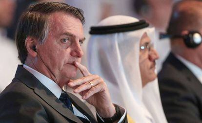 El presidente de Brasil, Jair Bolsonaro, en el Foro Empresarial Emiratos Árabes Unidos-Brasil, este domingo en Abu Dabi.