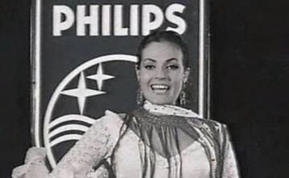 Anuncio de los televisores Philips, en 1960, protagonizado por Carmen Sevilla.