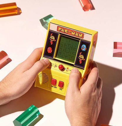 Juego Pac-Man de arcade en miniatura de Urban Outfitters (25,95 euros)