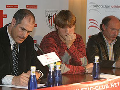Zubizarreta, Gurpegui y Padilla, durante la conferencia de prensa del martes.