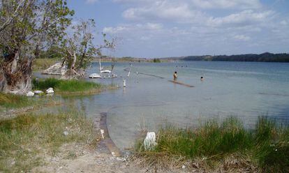 El lago de Chichancanab (Yucatán, México), donde se realizó el estudio de las sequías que afectaron a los mayas.