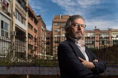 Jorge Trias fotografiado en su casa de Barcelona en 2018.