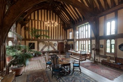  La casa Great Dixter alterna espacios conservados del siglo XV y espacios nuevos, a veces construidos con materiales orgánicos y locales.