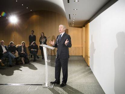 Alberto Palatchi, presidente de Pronovias Fashion Group, durante la rueda de prensa.