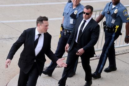 El fundador y director ejecutivo de Tesla, Elon Musk, a la salida de un tribunal en Wilmington (Delaware) en julio pasado.