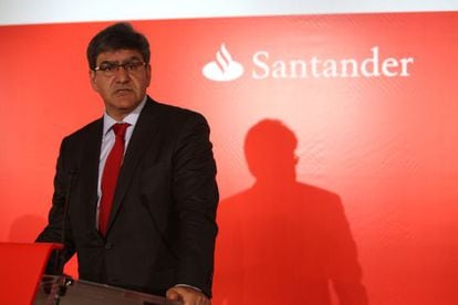 José Antonio Álvarez, consejero delegado de Banco Santander, durante la rueda de prensa