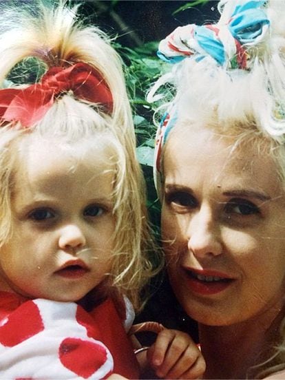 Sin embargo, es un lugar 'agridulce' para la familia puesto que también fue el templo en el que se ofició la misa por la madre de Peaches, Paula Yates, que murió en 2000.