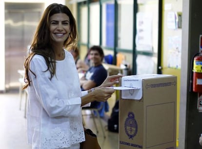 La esposa de Macri, Juliana Awada, al votar el pasado domingo.