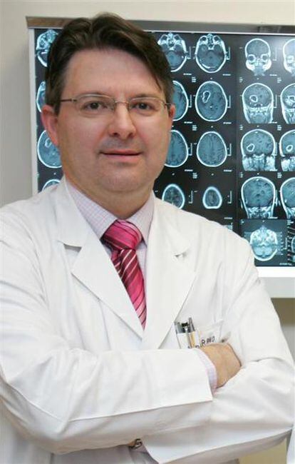 Bartolomé Bejarano, neurocirujano de la Clínica Universitaria de Navarra