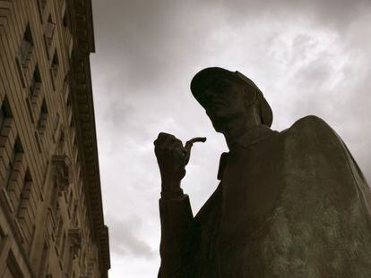 Estatua de Sherlock Holmes en Londres,. 