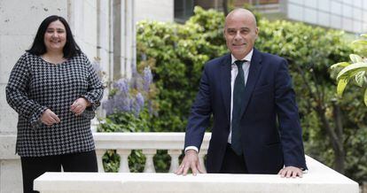 Ana Blázquez y Gonzalo Murcia, directivos de BNP Paribas Wealth Management. 