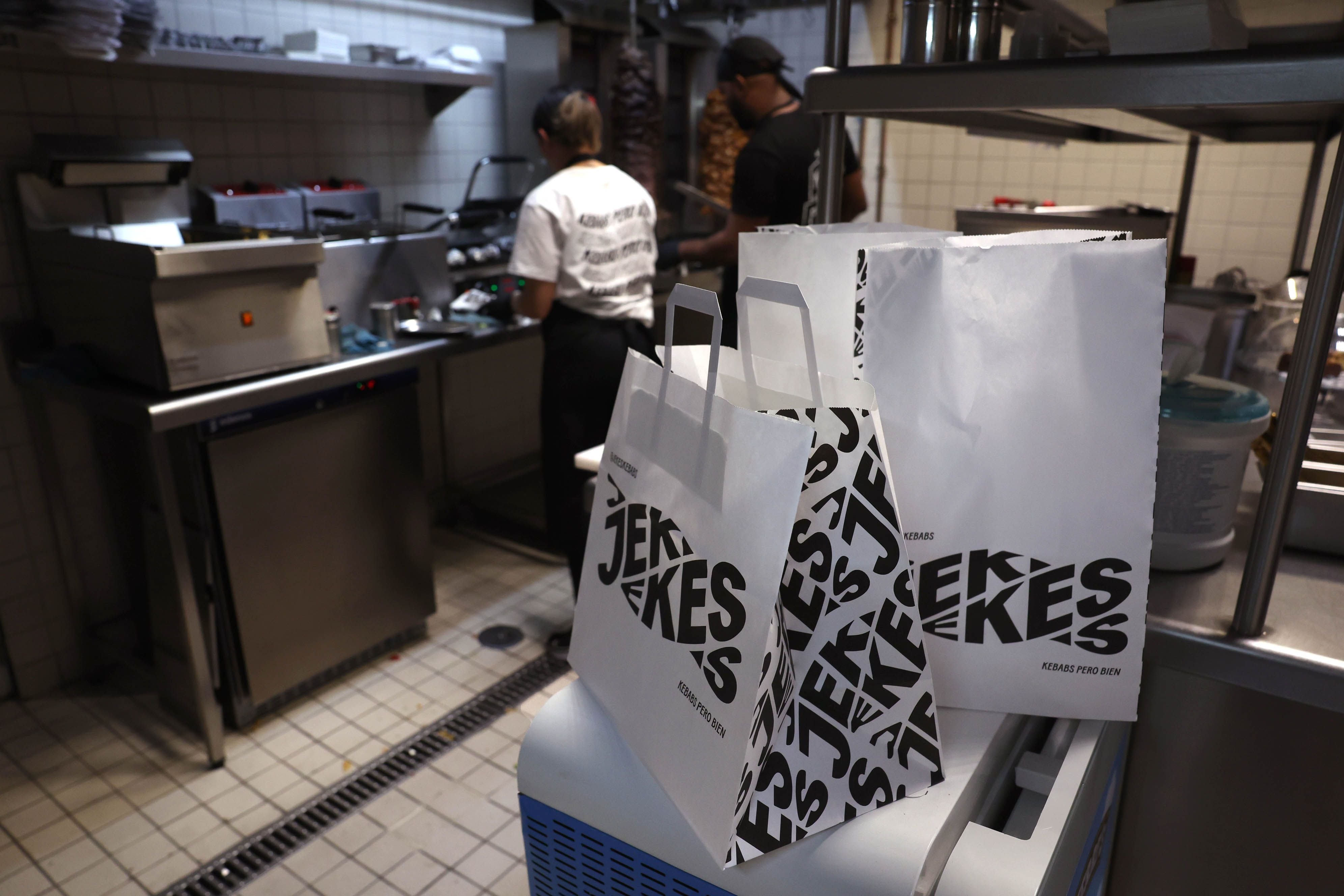 Limpios, cuidados y ricos: la modernización del kebab llega a Madrid