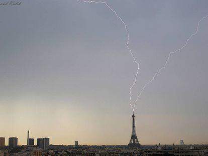 Imagen de la Torre Eiffel tomada este martes.