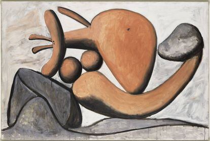 'Mujer lanzando una piedra', de Picasso (1931).