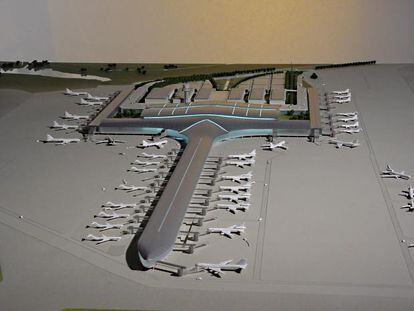 Maqueta de la nueva terminal del Estudio Taller de Arquitectura Ricardo Bofill