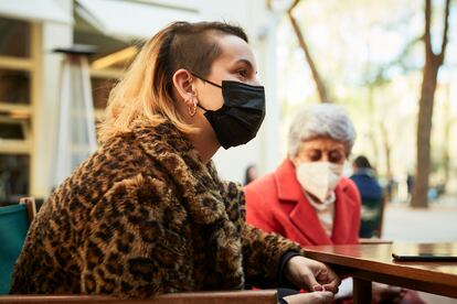 “No es que yo me vuelque en Felisa y ella se beneficie. Es recíproco”, reconoce Elosegui. “A priori puedes pensar que no hay 'feeling' entre dos personas de edades tan diferentes, pero hay que romper esos esquemas mentales”.
