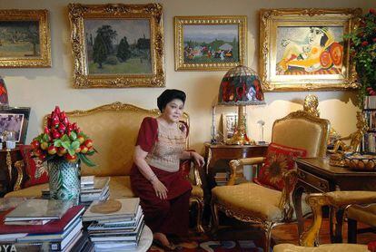 Imelda Marcos en su apartamento de Manila en 2007.