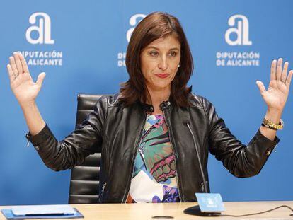Mónica Lorente, exalcaldesa de Orihuela, ayer en la Diputación de Alicante.