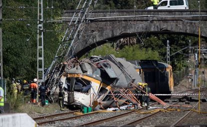 Imagen del accidente de tren en O Porriño (Pontevedra) tras descarrilar en septiembre de 2016.