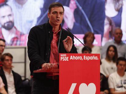 El candidato del PSOE a la presidencia del Gobierno, Pedro Sánchez, en un acto en Alcorcón. En vídeo, declaraciones de Sánchez.