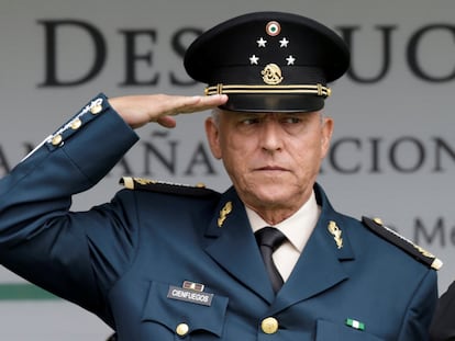 El exsecretario de Defensa de México Salvador Cienfuegos durante un acto castrense en 2016.