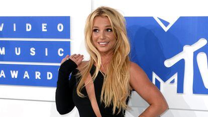 Britney Spears a la llegada de la gala de MTV Video Music Awards en 2016, en el Madison Square Garden de Nueva York, EE UU.