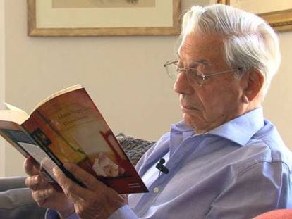 V&iacute;deo de Mario Vargas Llosa leyendo un pasaje de &#039;El h&eacute;roe discreto&#039;.