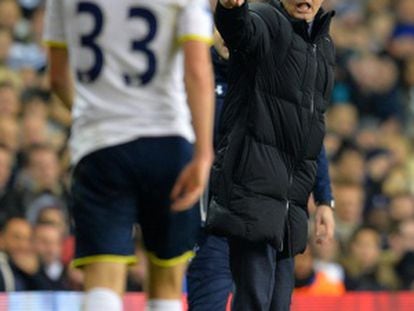 Mourinho, en la derrota del Chelsea ante el Tottenham.