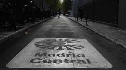 Señalización de Madrid Central, área donde se restringen las emisiones.