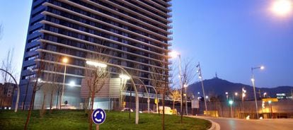 Edificio de viviendas promovidas por Habitat en L’Hospitalet de Llobregat.