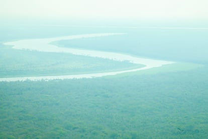 El Pantanal paraguayo es parte del segundo bosque más grande de Sudamérica, está lleno de fuentes de agua dulce. Es también una de las zonas con menos infraestructura para el abastecimiento de agua potable.