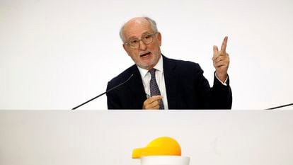 El presidente de Repsol, Antonio Brufau,  durante la junta de accionistas 2023.