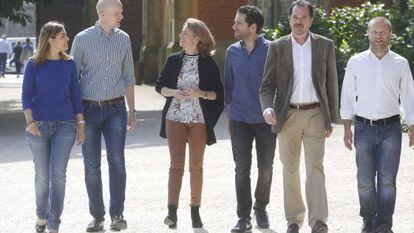 Arantza Quiroga, en el centro, junto a otros cargos del PP y al candidato al Parlamento Europeo Carlos Iturgaiz.