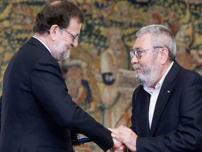 Mariano Rajoy y C&aacute;ndido M&eacute;ndez, este viernes.