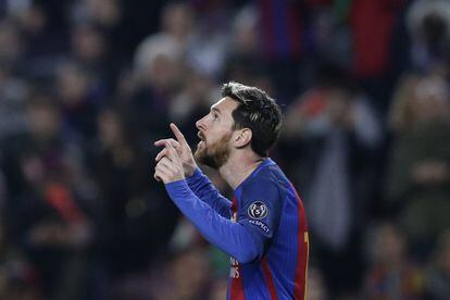 Lionel Messi celebra el primer gol de su equipo, marcado por él.
