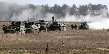 Fuerzas ucranias realizan ejercicios militares este mi&eacute;rcoles en Desna.