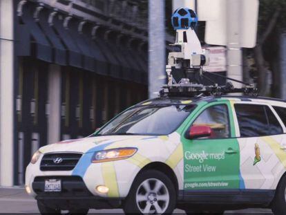 Uno de los coches de Google Street View.
