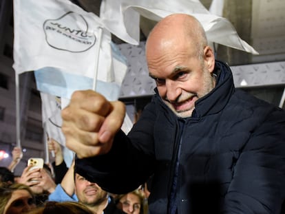 Horacio Rodríguez Larreta aspirante a la Presidencia de Argentina de la alianza Juntos por el Cambio, durante un evento de campaña, en Buenos Aires, Argentina, el 7 de agosto de 2023.