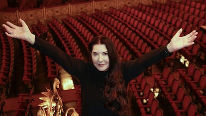 L’art d’Abramovic no es pot separar de la vida; és art allò que dissol la frontera entre persona i personatge.