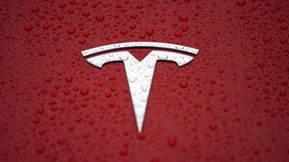 Musk asegura que el futuro Tesla Roadster alcanzará los 1.000km de autonomía